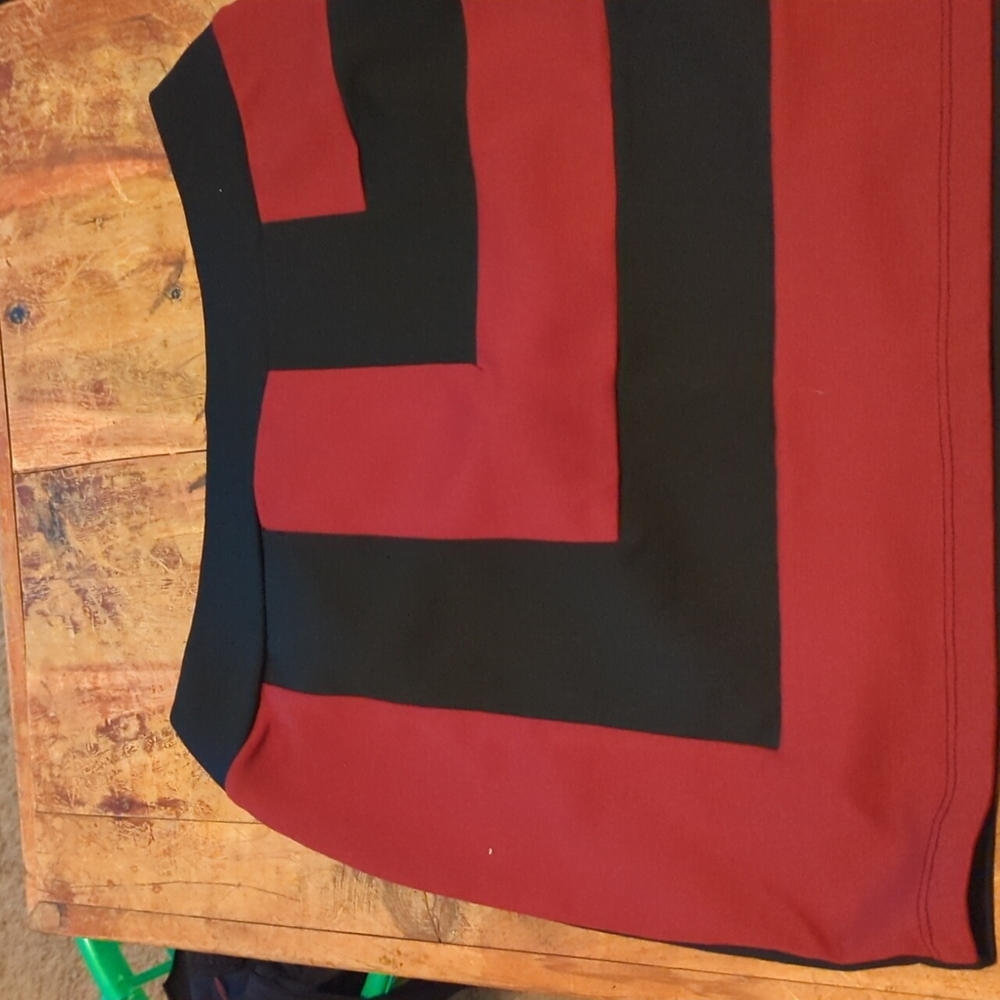 Red and black mini